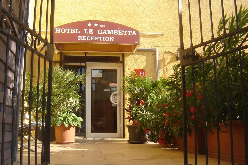 Le Gambetta 2*