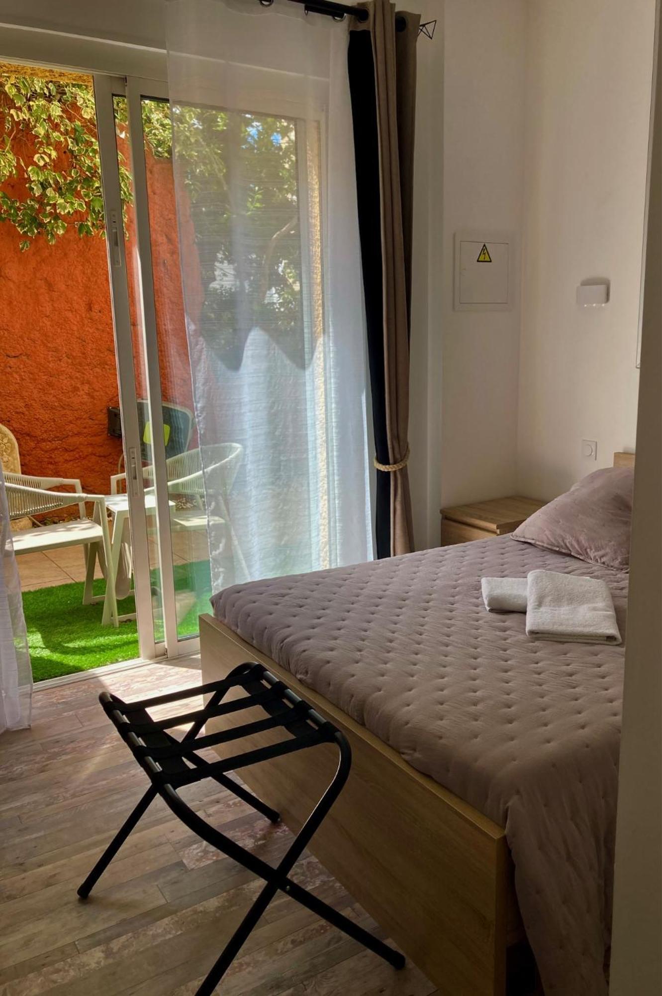 Hotel Le Gambetta Vias